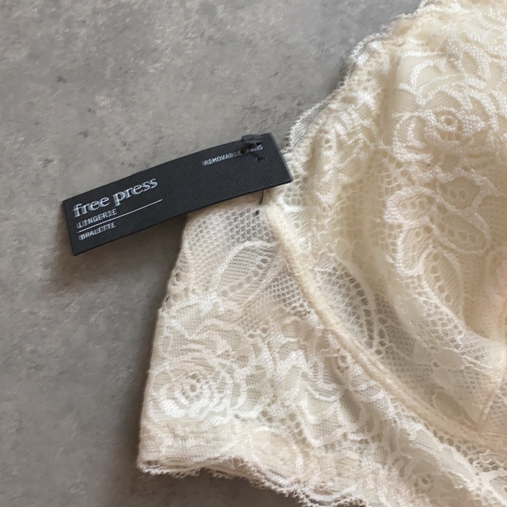 Free Press Bralette NWT - Picture 3 of 5